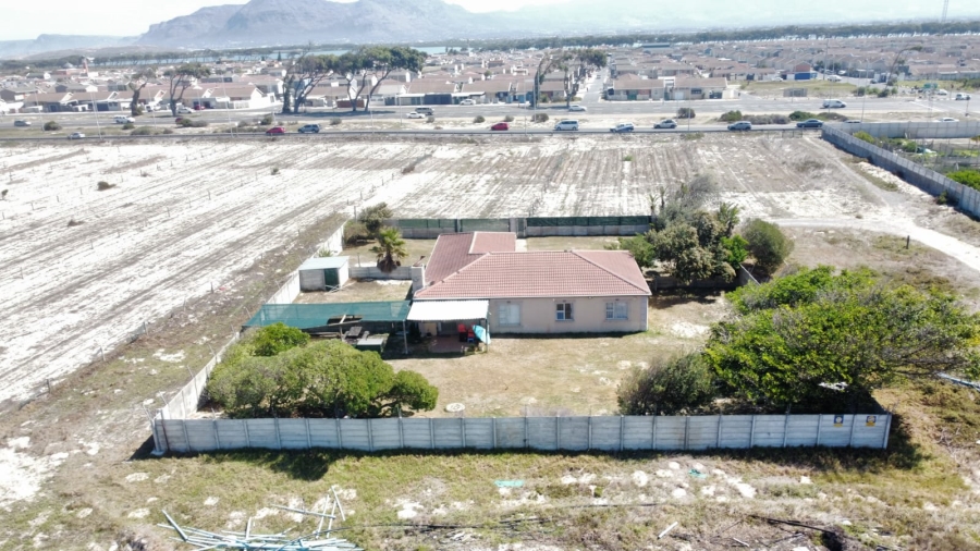 3 Bedroom Property for Sale in Schaap Kraal Western Cape